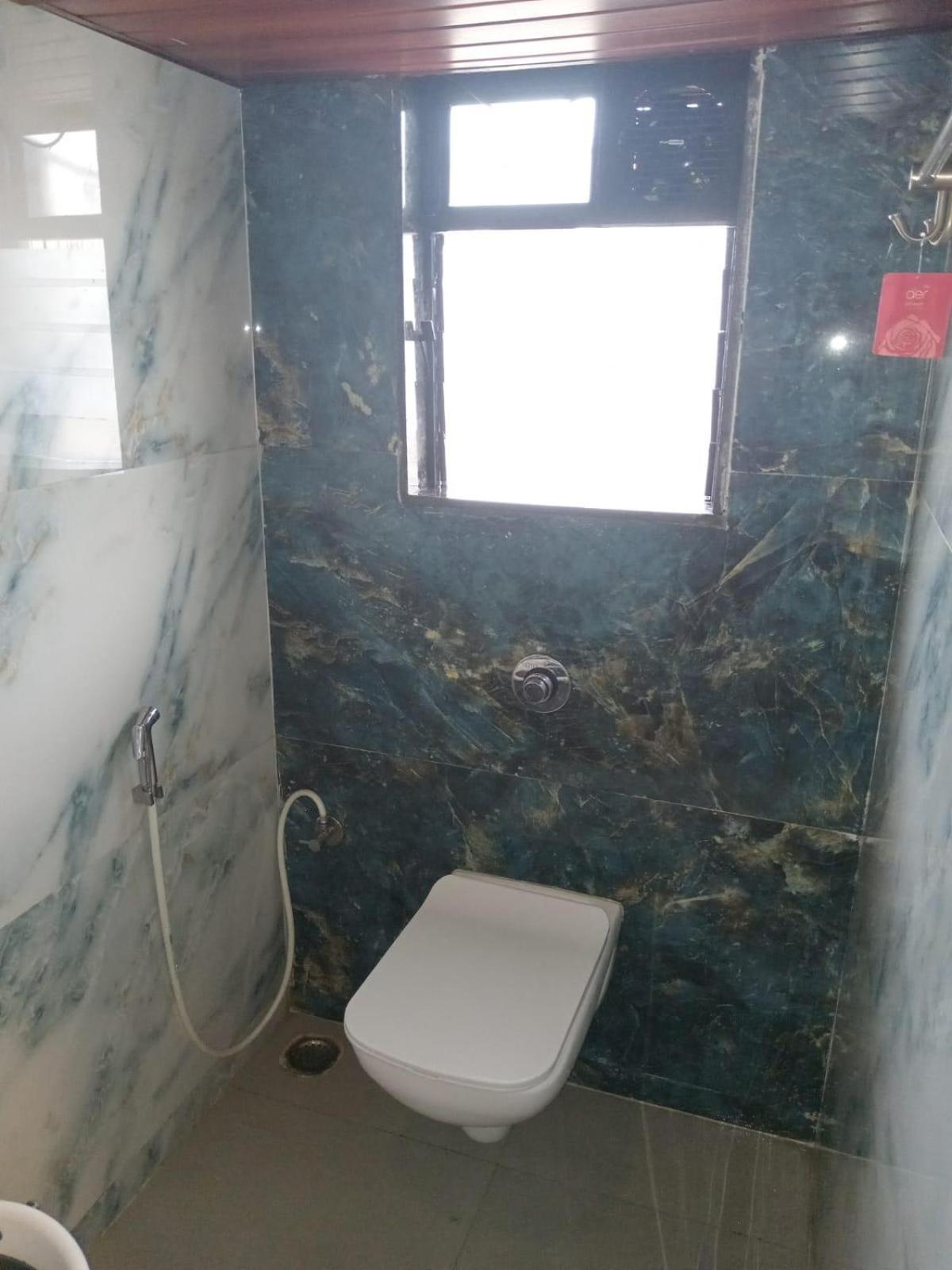New Balaji Residency By Glitz Hotels Ulhasnagar Ngoại thất bức ảnh