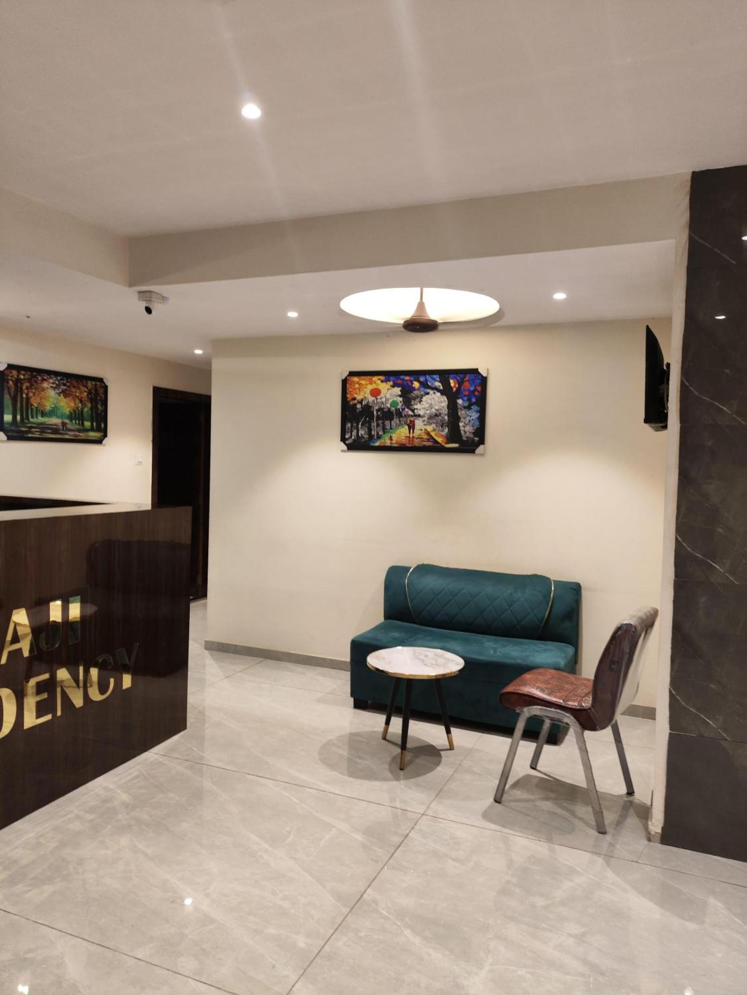 New Balaji Residency By Glitz Hotels Ulhasnagar Ngoại thất bức ảnh